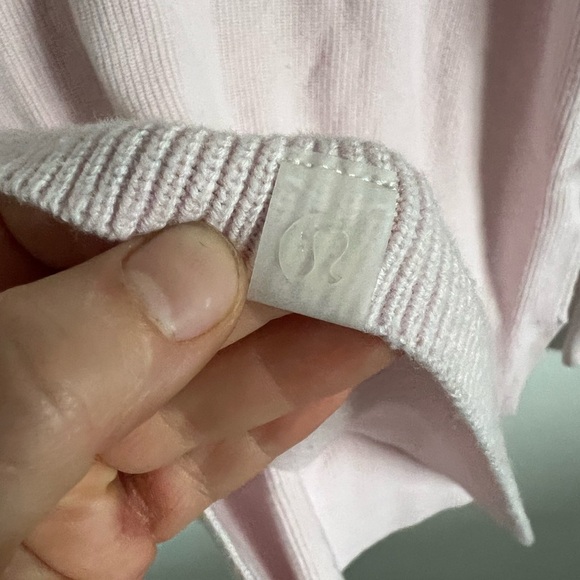 Lululemon Merino Wool-Blend Ribbed Crewneck Sweater
Heathered Pink Peony, size L - Picture 5 of 6